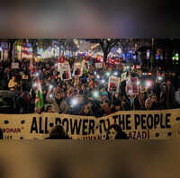 ईरान में हिंसा के बीच फंसे हजारों भारतीय आज किया जा सकता है एयरलिफ्ट तेहरान से होगी पहली उड़ान