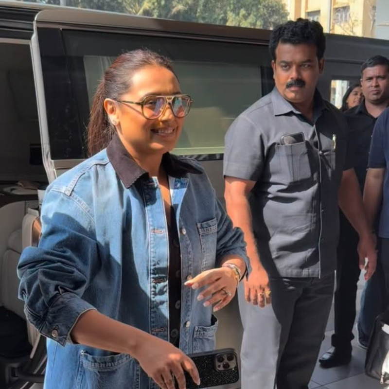 रानी मुखर्जी की स्माइल ने लूटा दिल