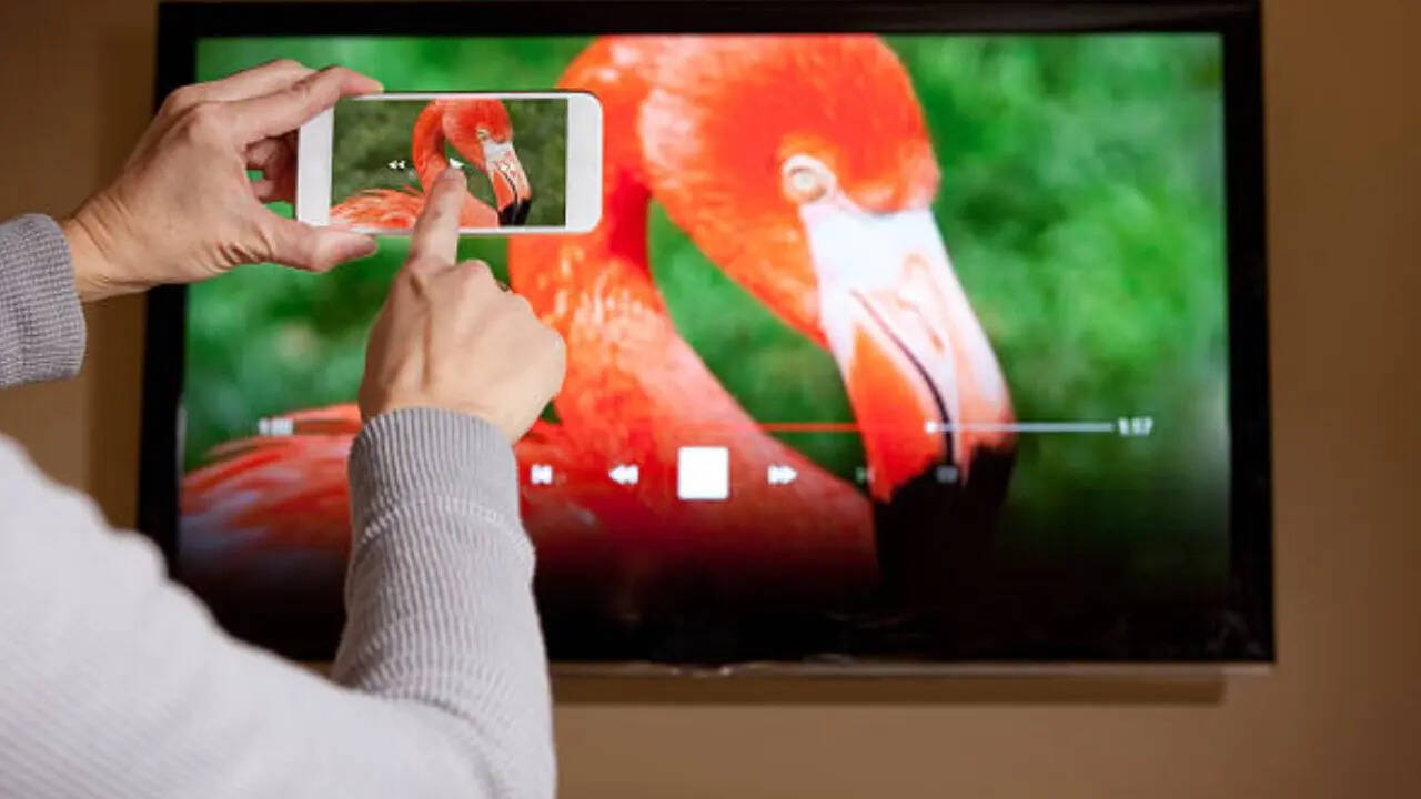 फ्लिपकार्ट के डिस्काउंट ऑफर में आप इस समय 40 इंच से लेकर 55 इंच तक के गूगल एंड्रॉयड स्मार्ट टीवी को सबसे कम कीमत में खरीद सकते हैं। आइए आपको Republic Day Sale में स्मार्ट टीवी पर मिलने वाले कुछ तगड़े डिस्काउंट ऑफर की जानकारी देते हैं। 