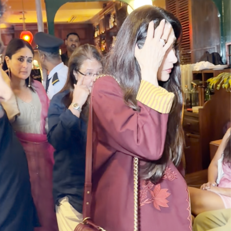 साथ दिखीं करिश्मा-करीना