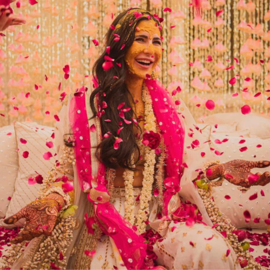 सफेद लहंगा