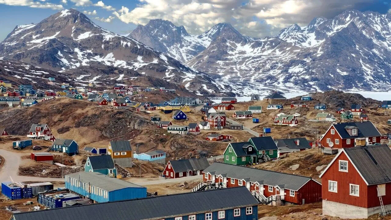 नॉर्वे और आइसलैंड से निकाला गया खोजी