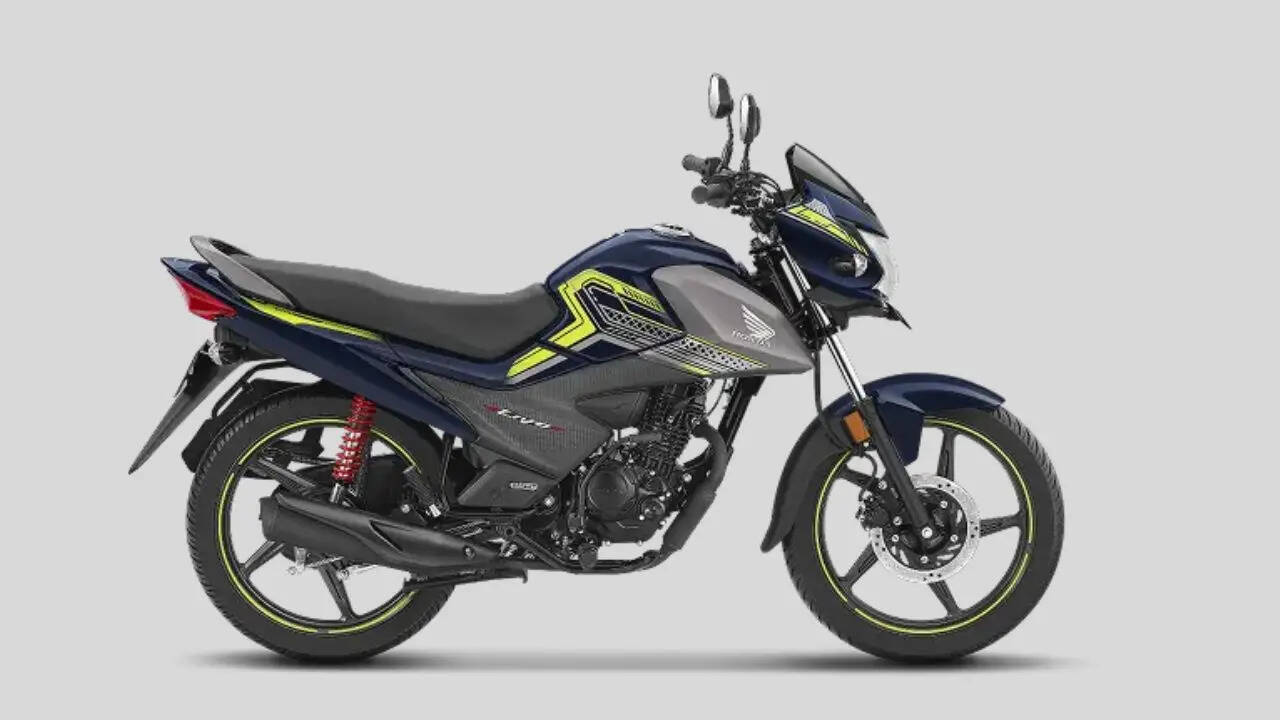​Honda Livo​ भी TVS Sport और Hero Splendor Plus की तरह ही 112 किलोग्राम वजन वाली बाइक है। यह बाइक स्मूद परफॉर्मेंस को लेकर पसंद की जाती है।