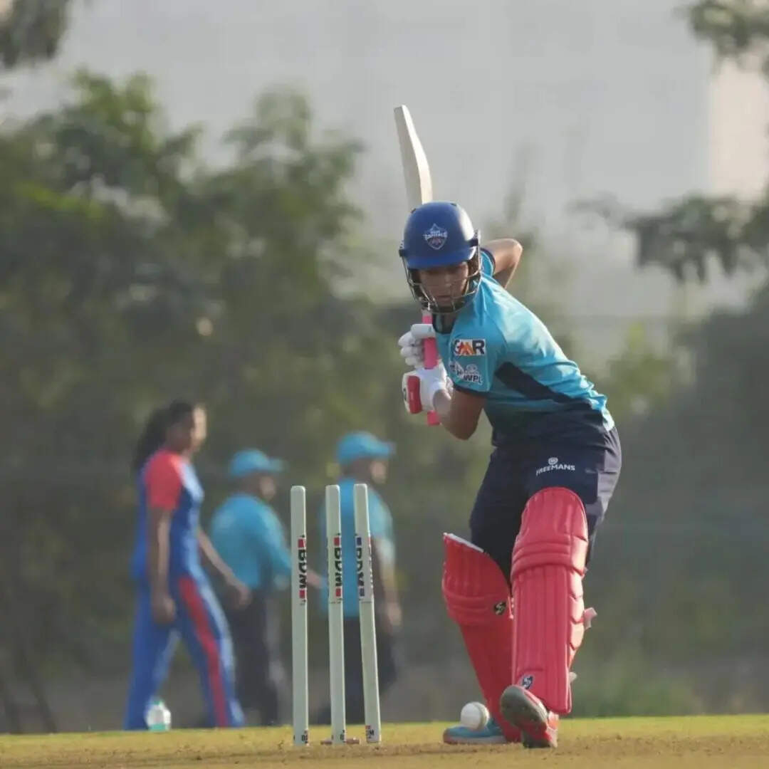 दिल्ली ने ऑक्शन में खरीदा