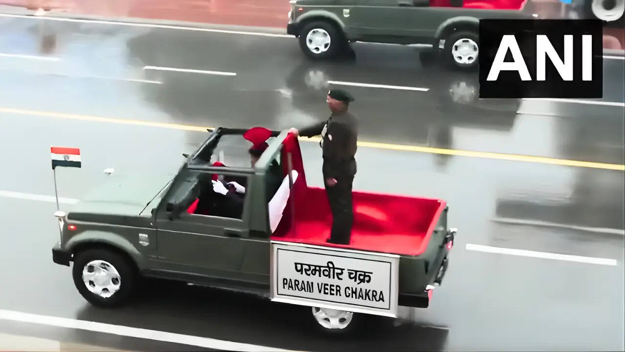 ​शुक्रवार को हुई बारिश