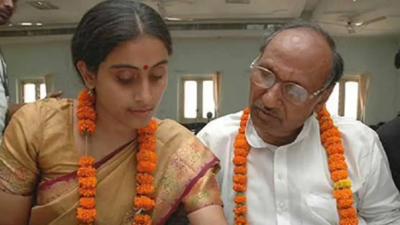 लवगुरू मटुकनाथ चर्चा में आए थे