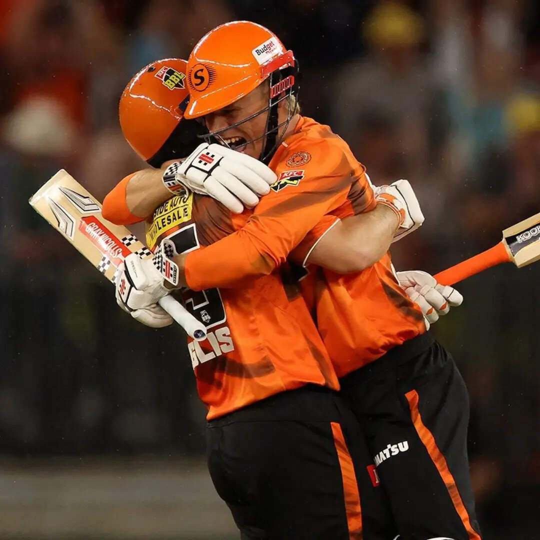 खराब रही सिडनी सिक्सेस की बल्लेबाजी