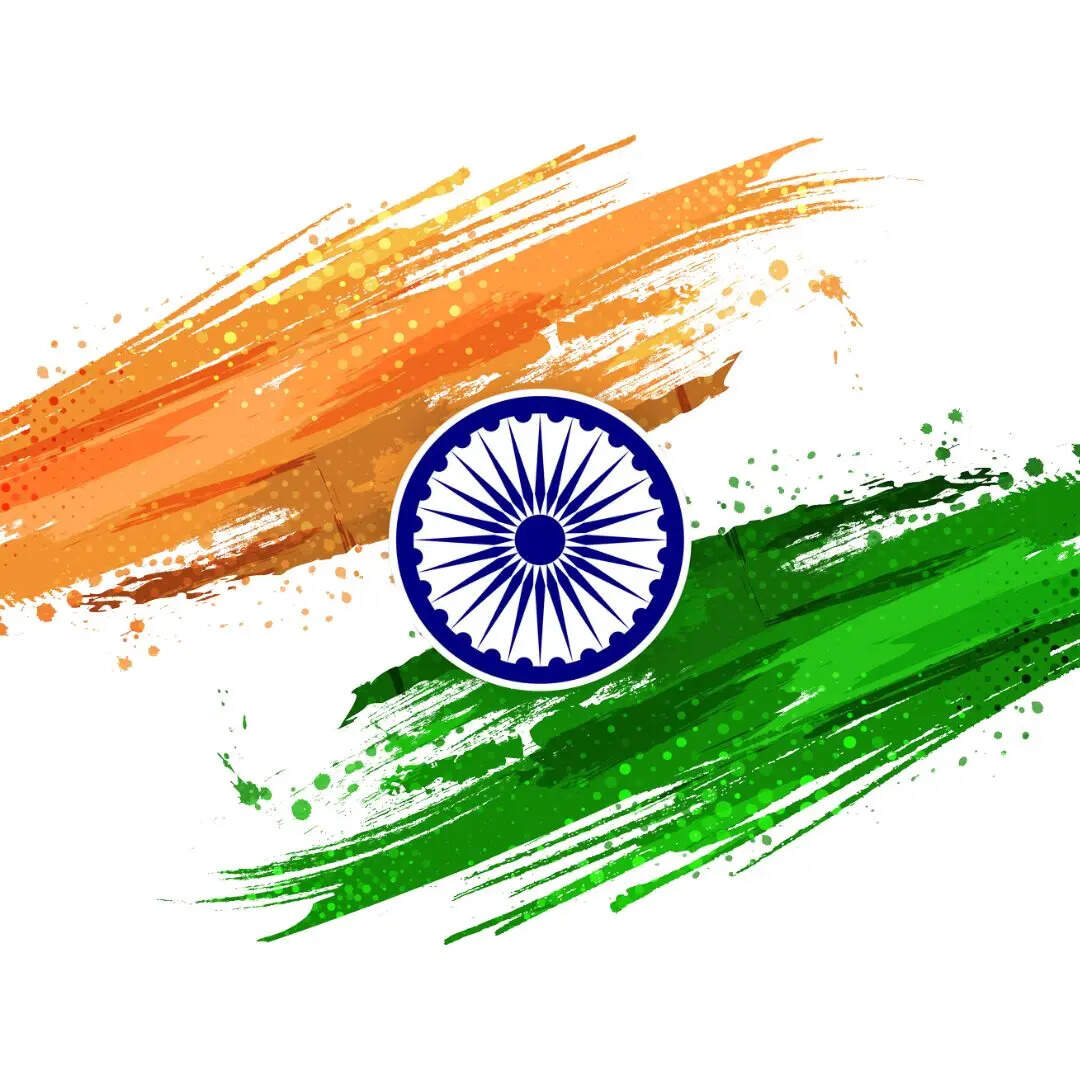 ​जो अपने देश के लिए जीता है, वही असली मायनों में ज़िंदा रहता है। हैप्पी रिपब्लिक डे