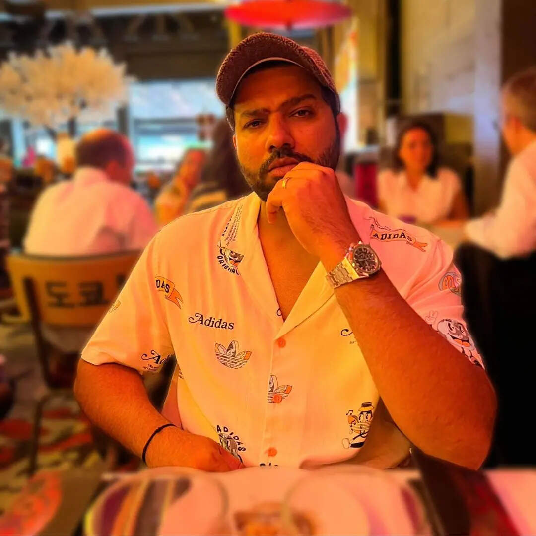 किसी भी परिस्थिति में कभी हार ना मानें। सफलता अंतिम नहीं है, विफलता घातक नहीं है।