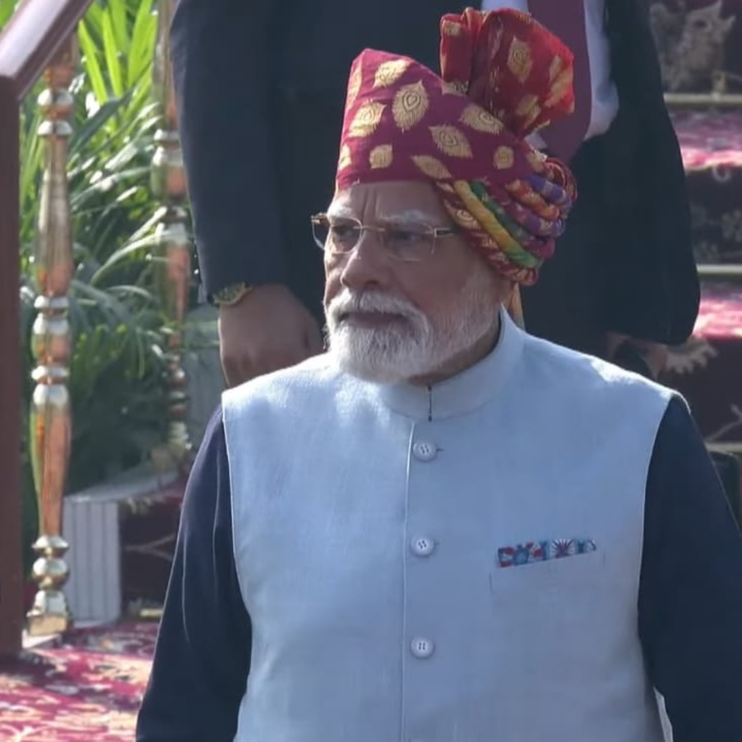 रंगों का मेल