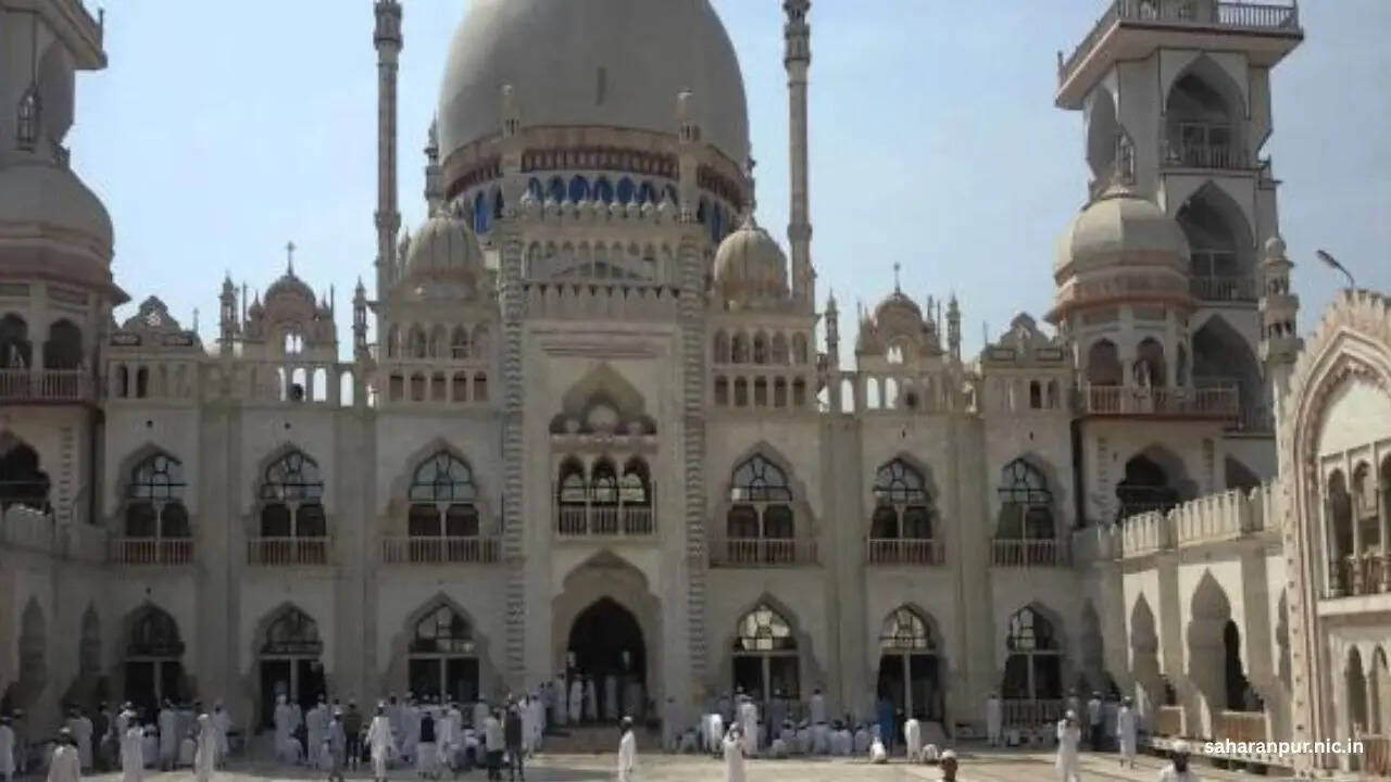 सहारनपुर क्यों प्रसिद्ध है?