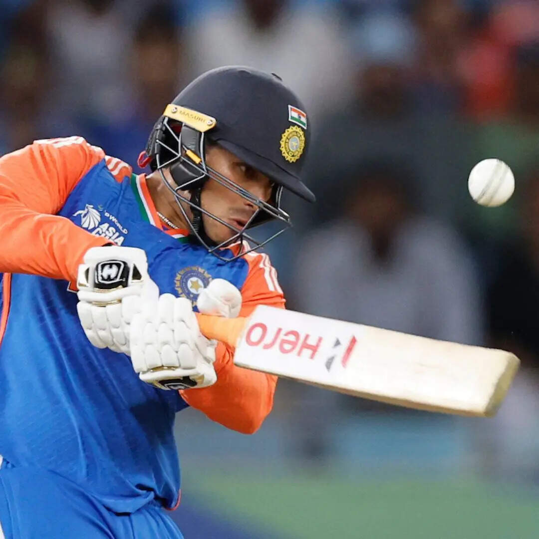 5वें बल्लेबाज बने अभिषेक