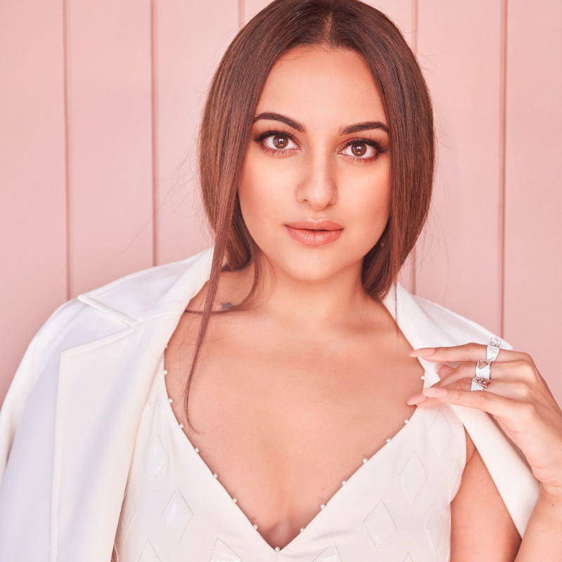 ​सोनाक्षी सिन्हा (Sonakshi Sinha)