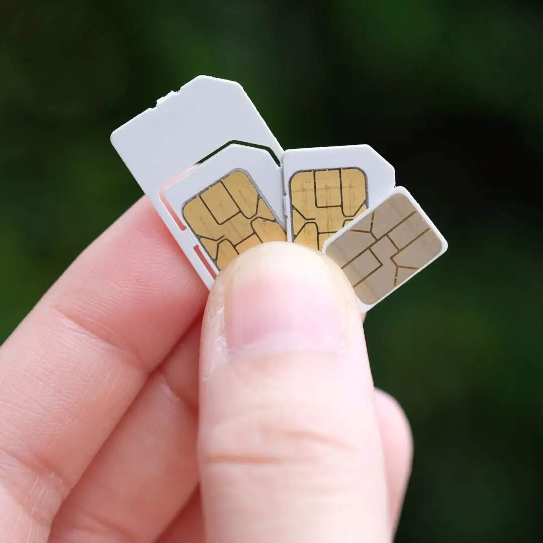 सोशल मीडिया पर लोगों की प्रतिक्रिया