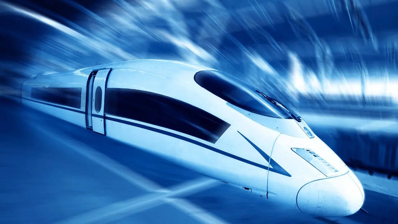 350 किलोमीटर प्रति घंटा की रफ्तार