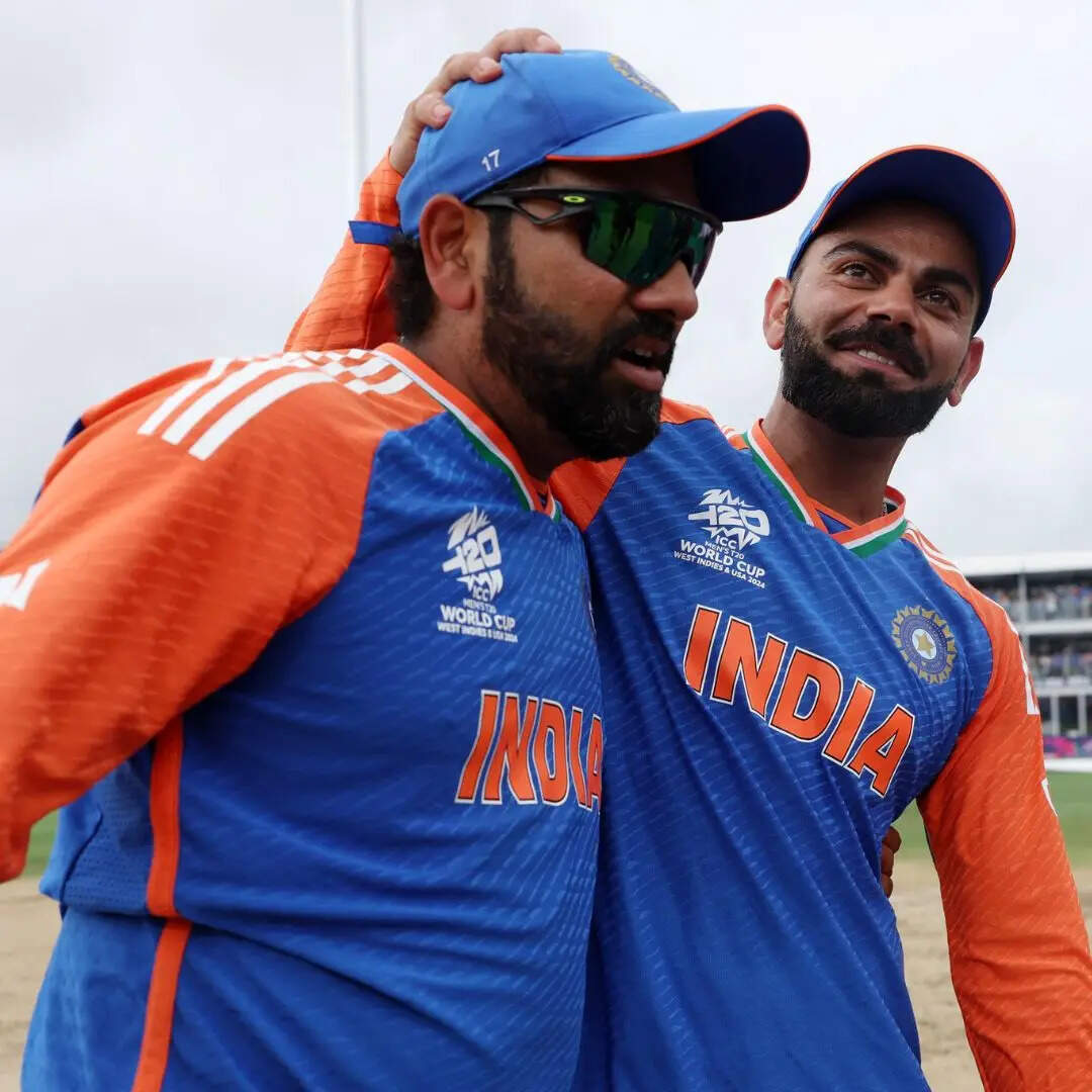 फॉर्म से जूझ रहे हैं रोहित