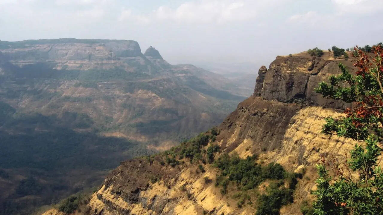 क्यों नहीं चलती यहां कार