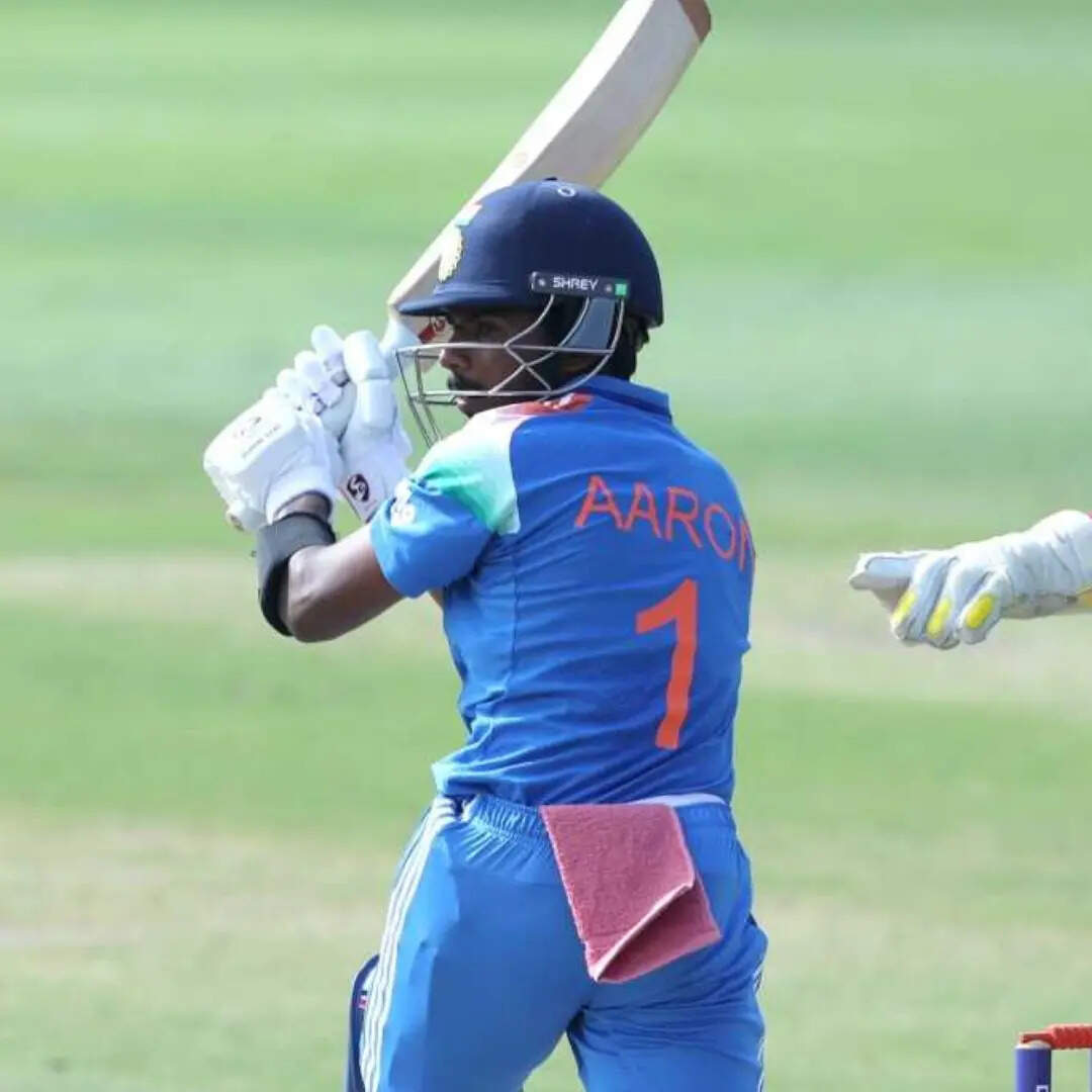 सेमीफाइनल में शतक लगाने वाले भारतीय