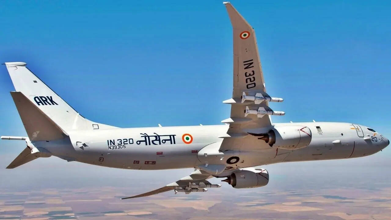 टॉरपीडो और स्मार्ट बम लगाए जा सकते हैं