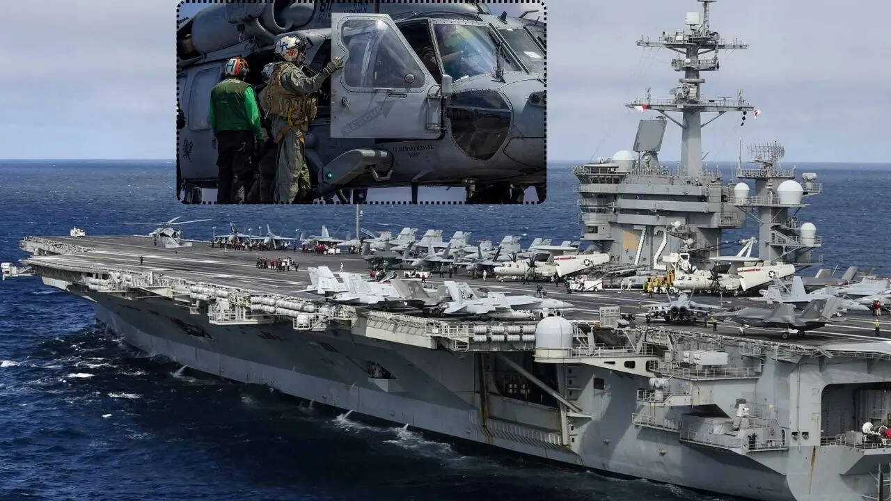 90 से अधिक फिक्स्ड-विंग और रोटरी-विंग विमानों को ले जा सकता है