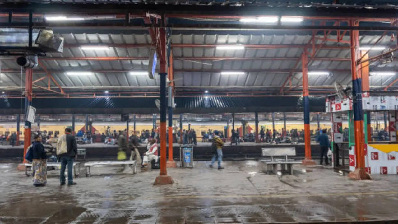 क्यों बनाया गया दिल्ली जंक्शन स्टेशन