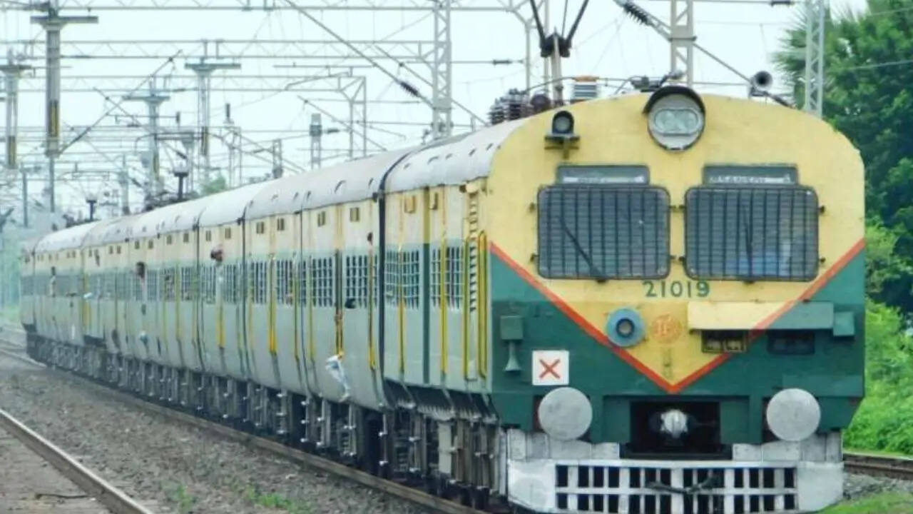 देश की सबसे छोटी ट्रेन