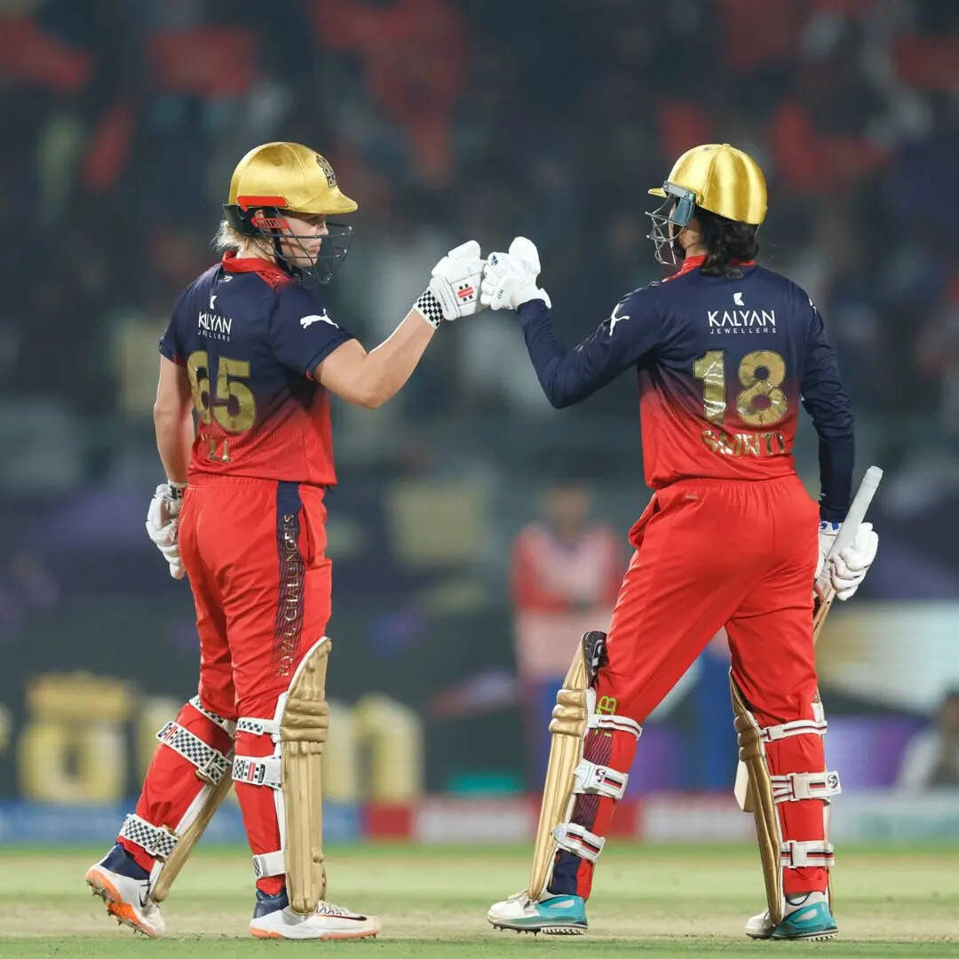 रिकॉर्ड साझेदारी