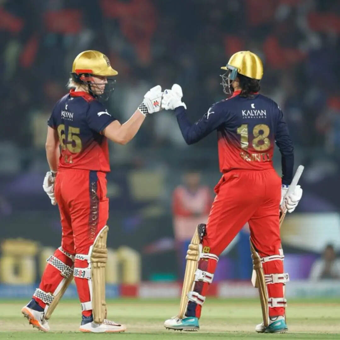 मंधाना-वॉल के बीच हुई रिकॉर्ड साझेदारी