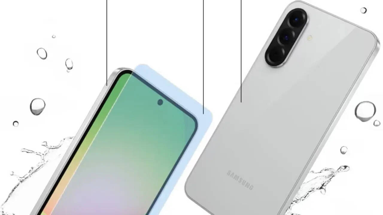Samsung Galaxy A56 5G में आपको एल्यूमिनियम फ्रेम डिजाइन मिलता है। इसमें कंपनी ने 6.7 इंच की बड़ी एमोलेड डिस्प्ले दी है जिसमें 120Hz का रिफ्रेश रेट दिया गया है। डिस्प्ले की प्रोटेक्शन के लिए इसमें Corning Gorilla Glass Victus+ दिया गया है। आउट ऑफ द बॉक्स स्मार्टफोन एंड्रॉयड 15 पर रन करता है।