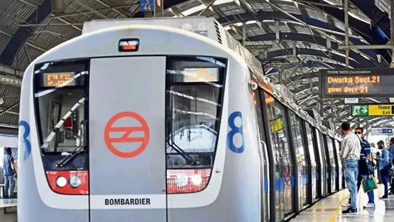 ​दिल्ली में कितने मेट्रो प्रोजेक्ट चल रहे​