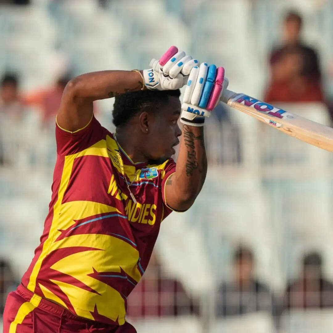 64 रन की तूफानी पारी 