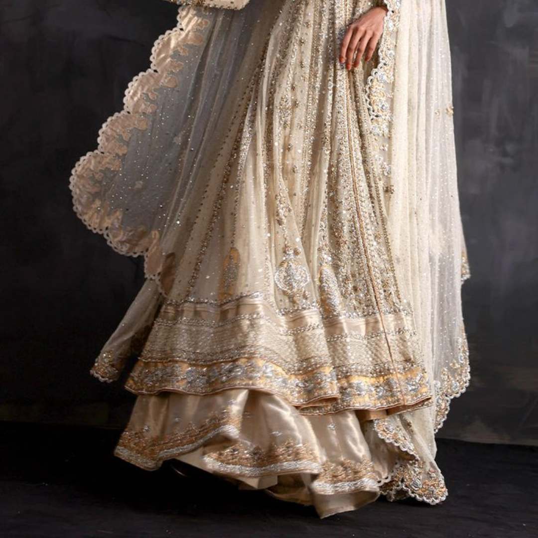 ट्रेडिशनल और मॉर्डन का फ्यूजन