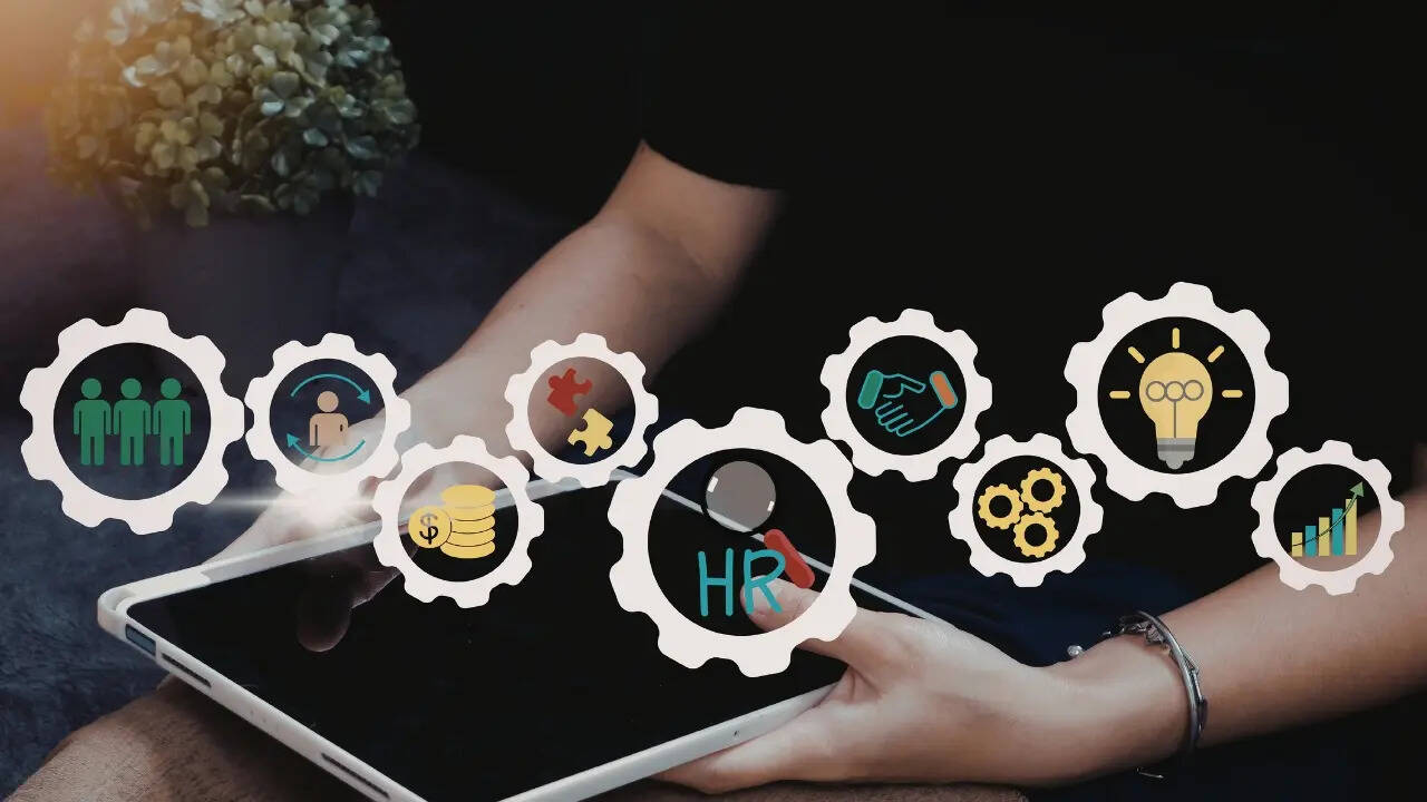 मैनेजमेंट का मध्यम अनुभव