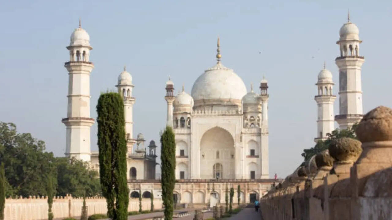 औरंगजेब के बेटे ने बनवाया