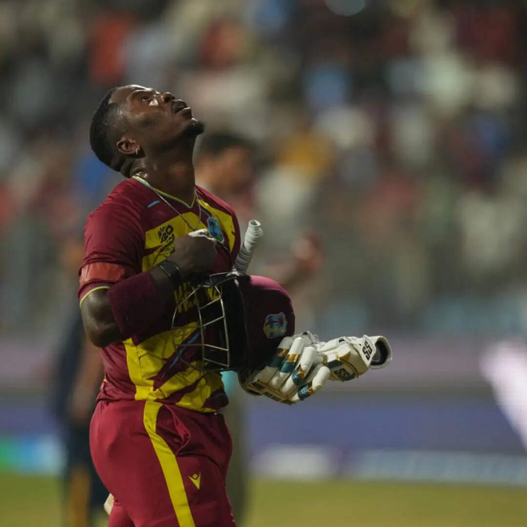 10 साल बाद इंग्लैंड को दी विश्व कप में मात