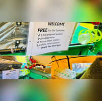 Trending News सोशल मीडिया पर वायरल हुआ नेकदिल ऑटो ड्राइवर इन महिलाओं को फ्री में दे रहा कई खास सुविधाएं