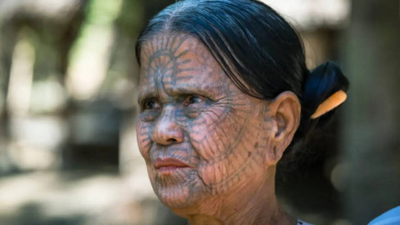 ​टैटू बनाने से शरीर मजबूत​