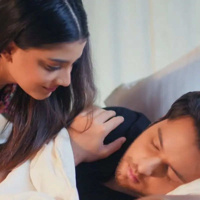 प्रेम के माथे पर किस करेगी प्रेरणा