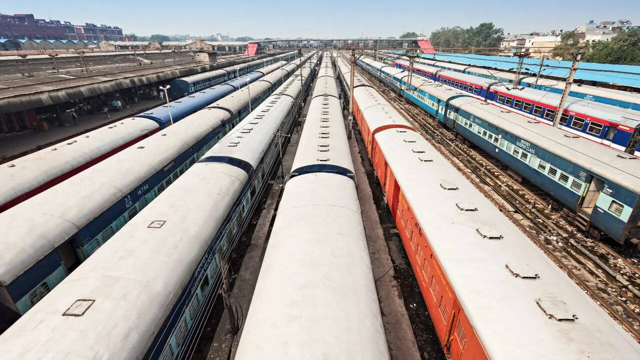किस स्टेशन पर बिकती है टिकट लेकिन यात्रा नहीं करते लोग