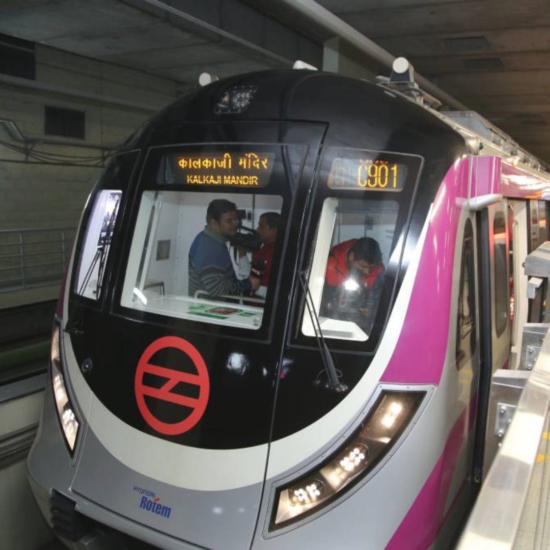 ​मैजेंटा लाइन में कितने इंटरचेंज​