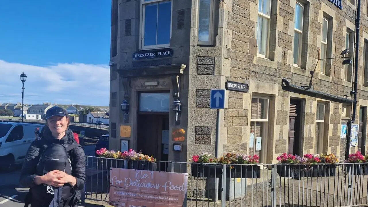 ​ज्यादातर लोगों को यकीन नहीं होता है कि यह रास्ता सिर्फ 6 फिट 9 इंच