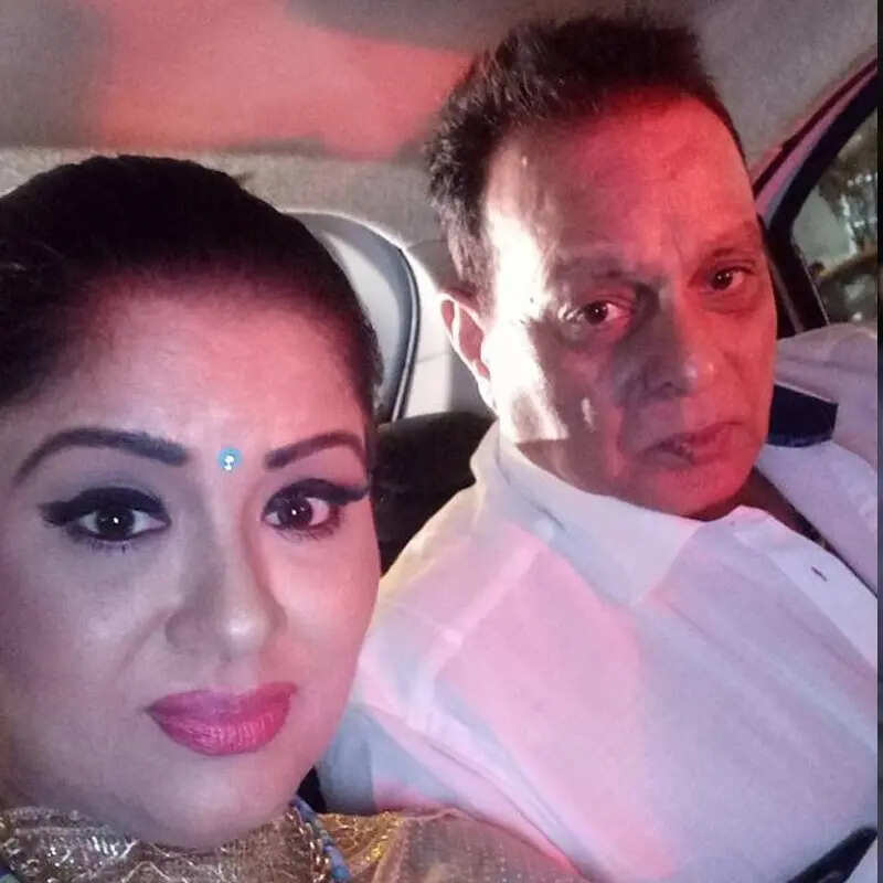 सुधा चंद्रन-रवि दांग (Sudha Chandran-Ravi Dang)