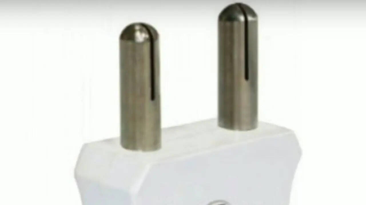 यूं ही नहीं होता यह कट