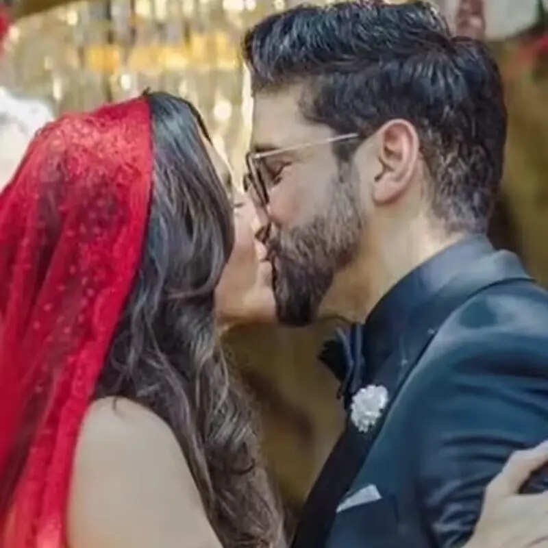 शिबानी दांडेकर-फरहान अख्तर (Shibani Dandekar-Farhan Akhtar)