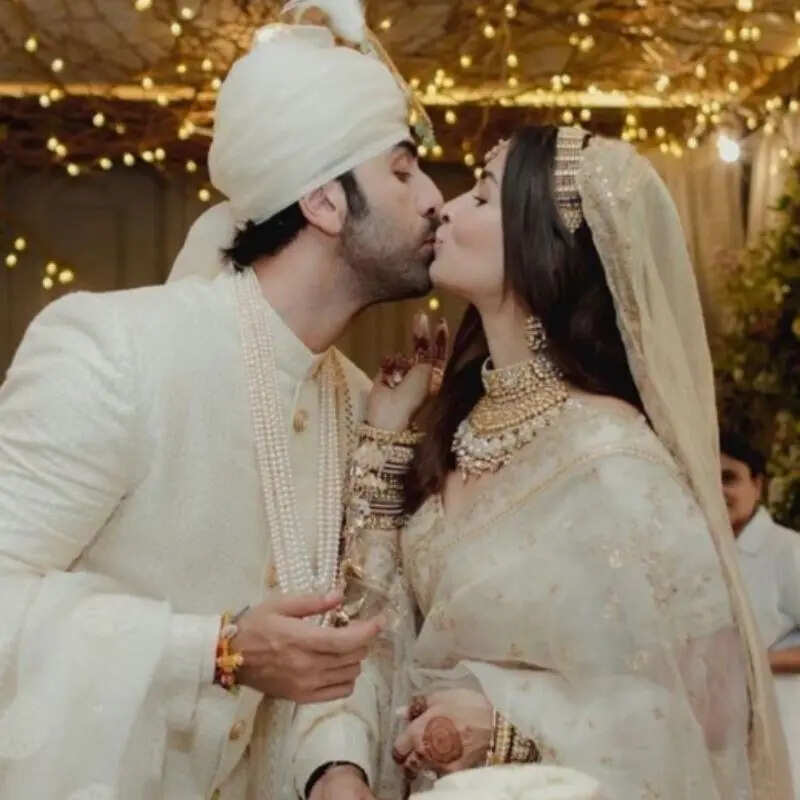 आलिया भट्ट-रणबीर कपूर (Alia Bhatt-Ranbir Kapoor)