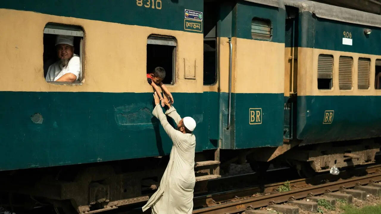 किस जिले में 47 स्टेशन ? 