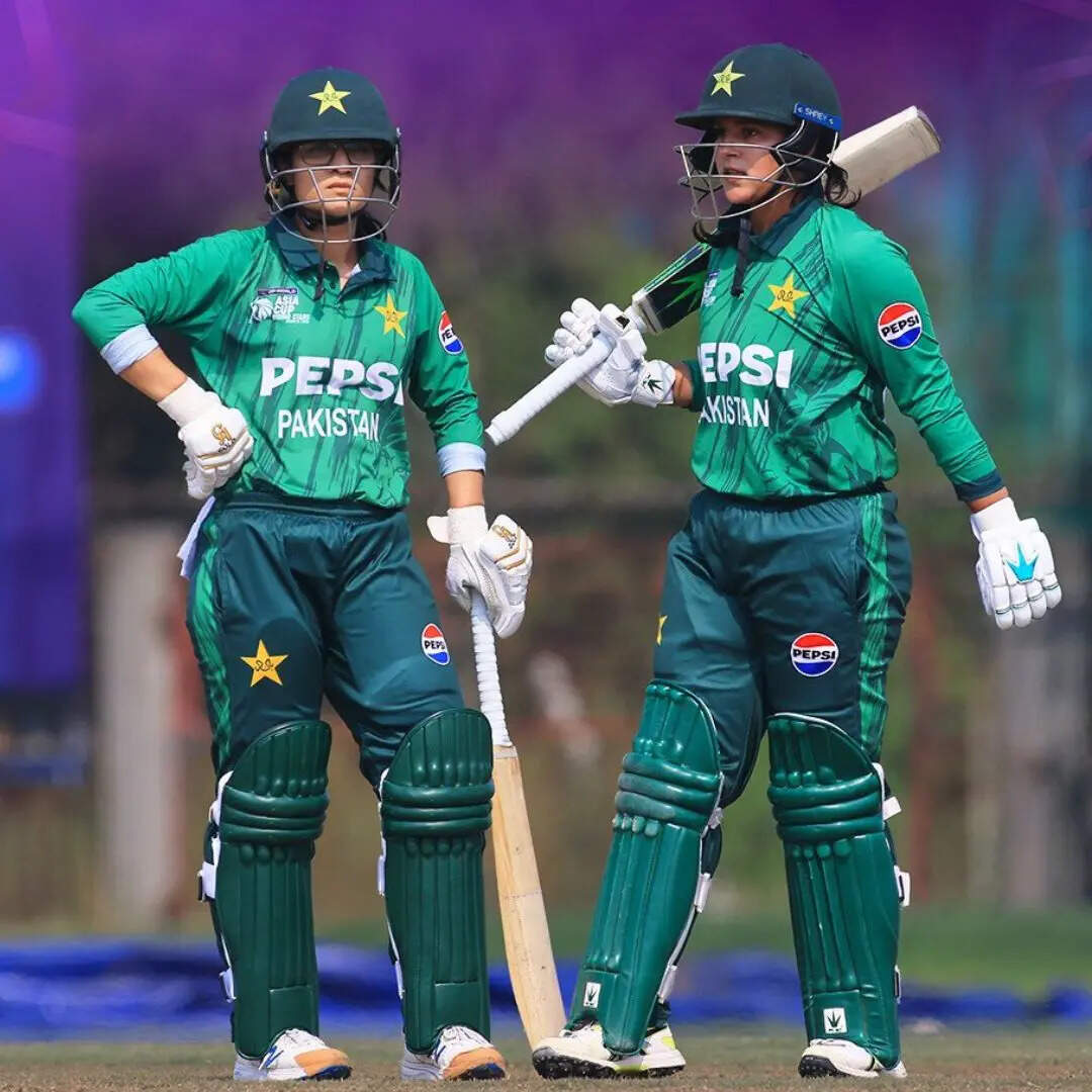 3 ही खिलाड़ी पार कर सके दहाई का आंकड़ा