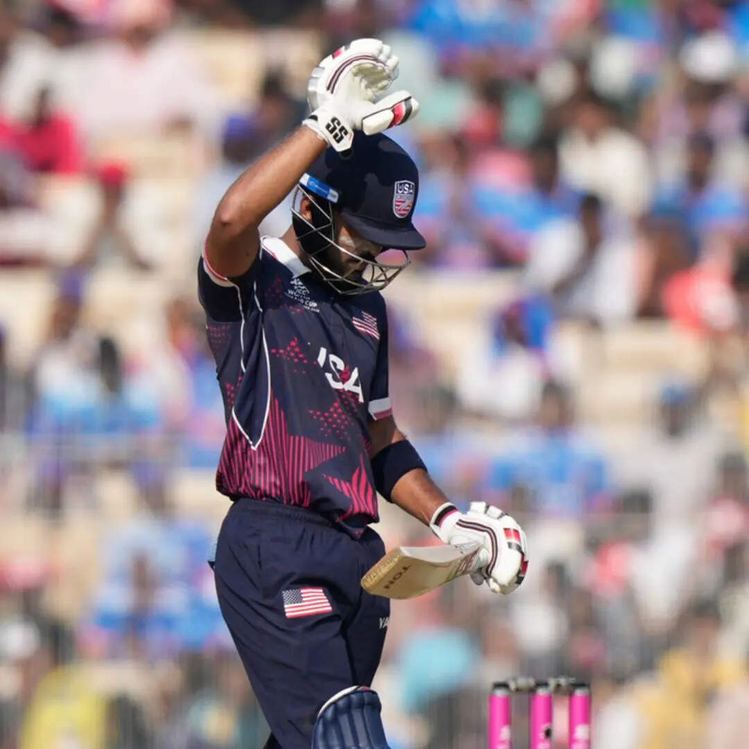 गौस को छोड़ा पीछे