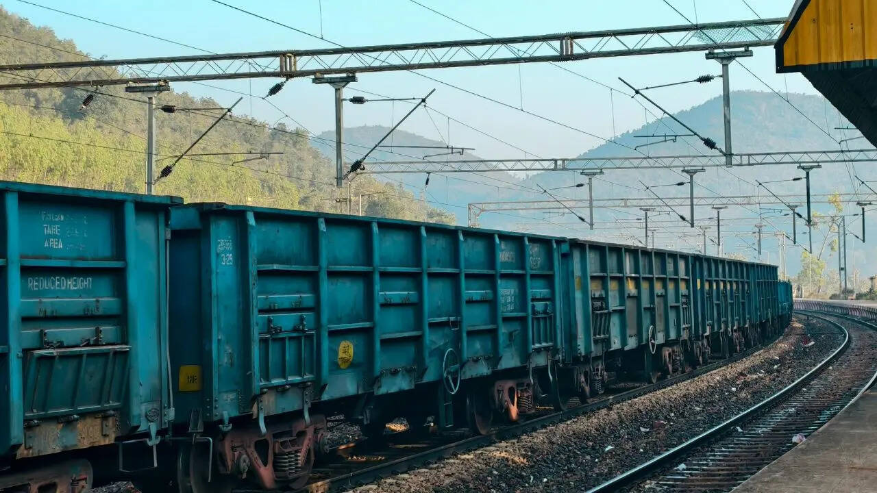 क्या होती है NMG ट्रेन की गति