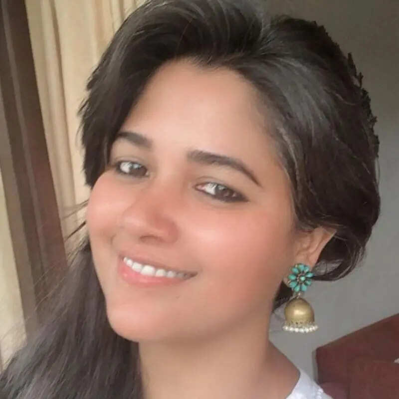 नारायणी शास्त्री (Narayani Shastri)